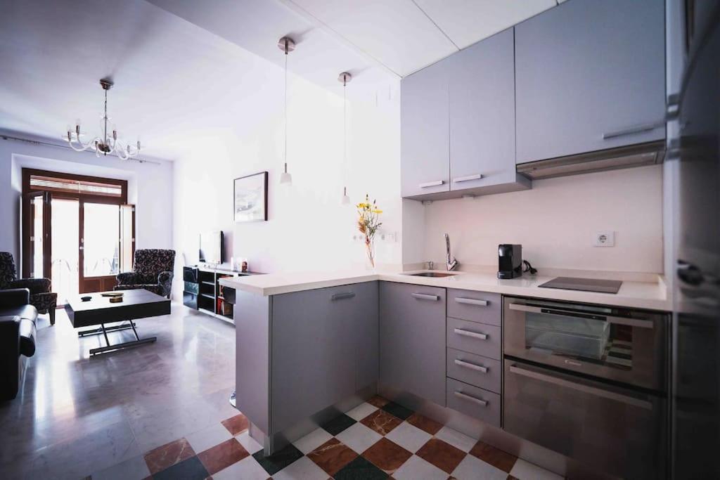 Apartamento Atico Con Terraza Privada Cerca De La Catedral Sevilla Exterior foto