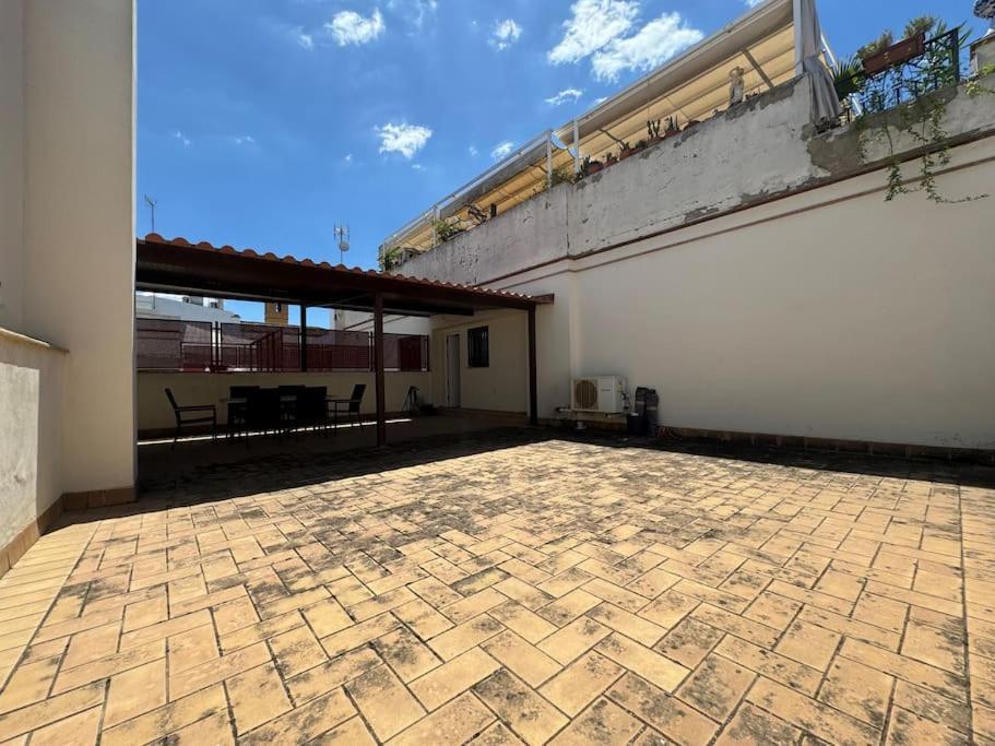 Apartamento Atico Con Terraza Privada Cerca De La Catedral Sevilla Exterior foto